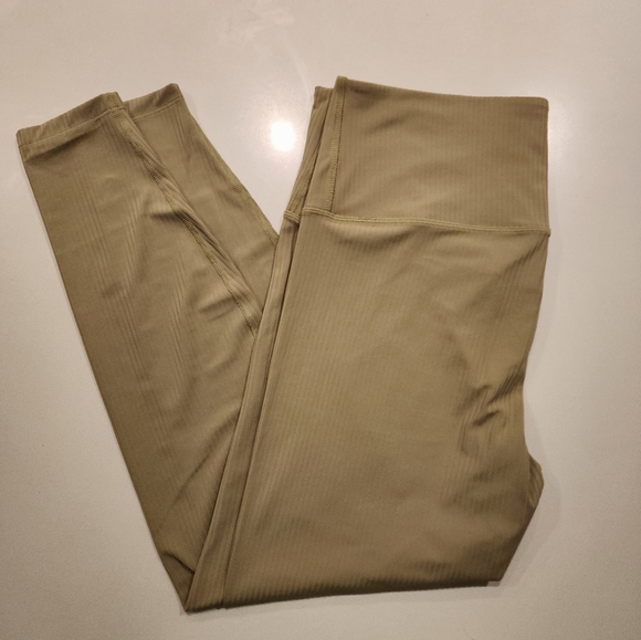 All In Motion Ribbed High-Waisted Leggings - Picture 2 of 8